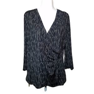 Bundle 5 for $5 - Jaclyn Smith Slim and Smooth Black/Tan Print Top